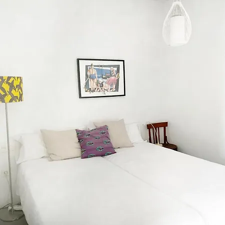 Jurel, Comodo Estudio Junto Al Mar